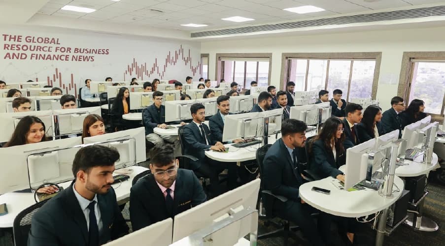 Bloomberg Lab