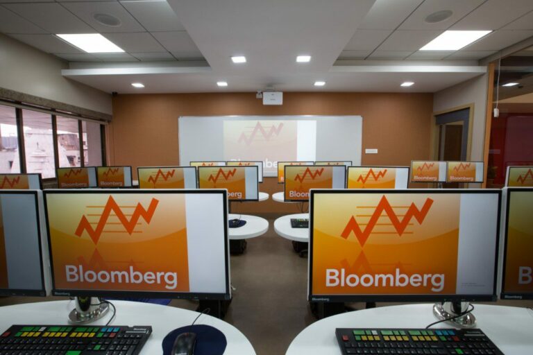 Bloomberg Research Analyst – N. L. Dalmia Institute Of Management